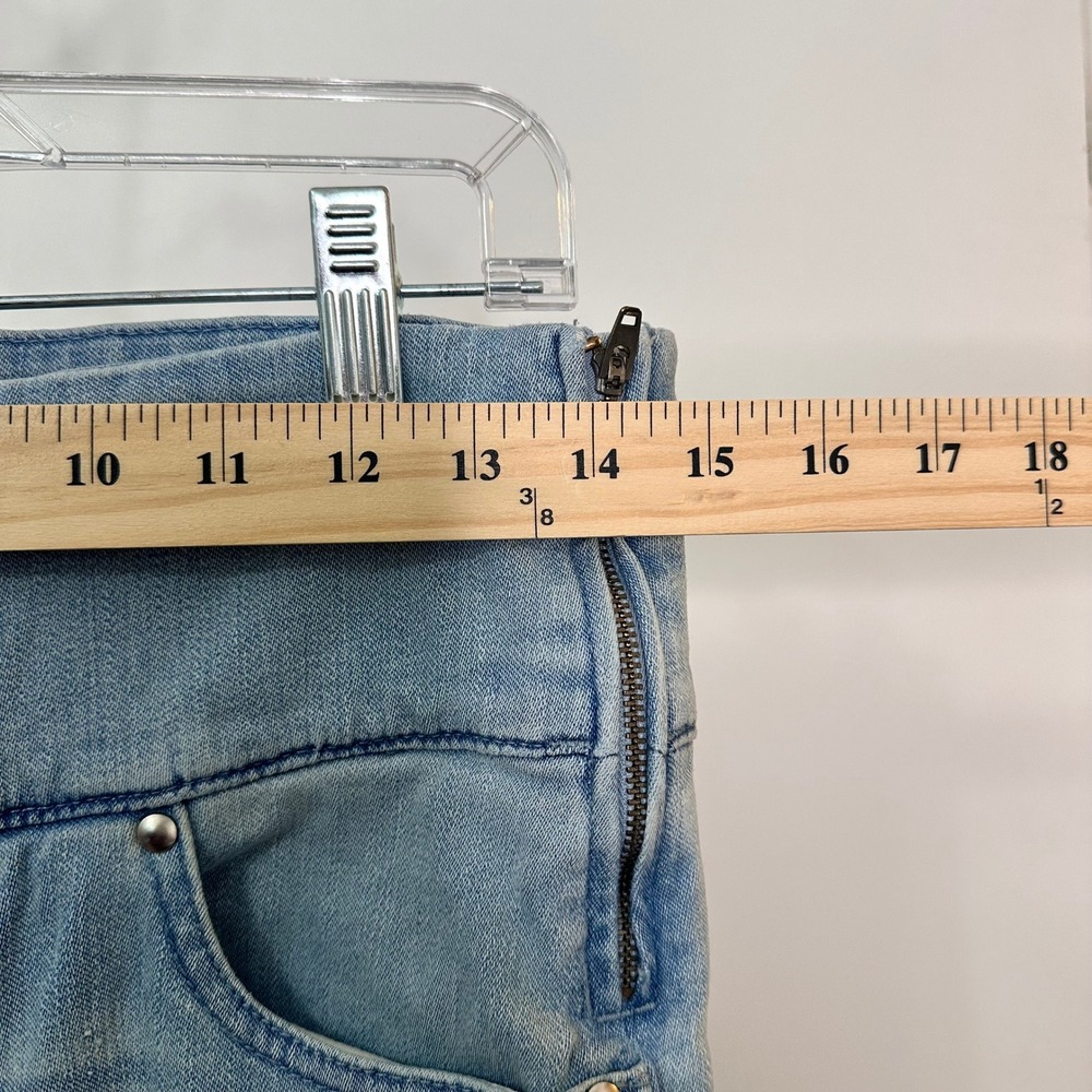 Spanx The Signature Straight Jeans Light Wash Blue Side Zip High Waist Denim 10 - Picture 7 of 9